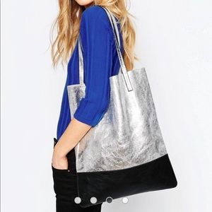 Street Level Metallic Leather Tote